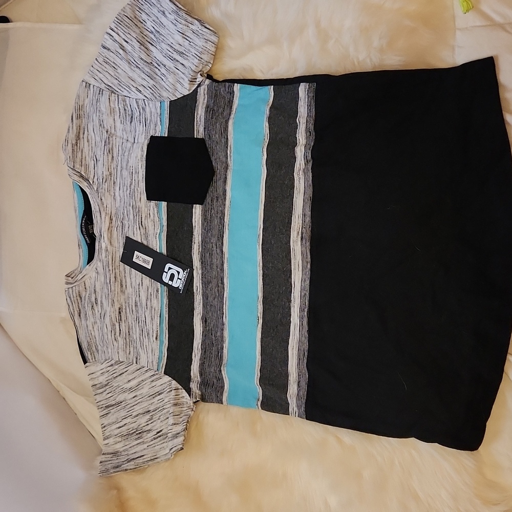 Distortion tee NWT